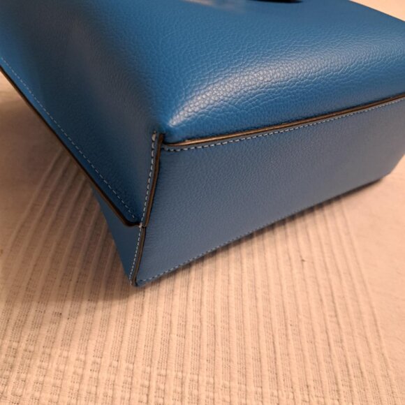 Coach Blue Tote Bag - Picture 4 of 5